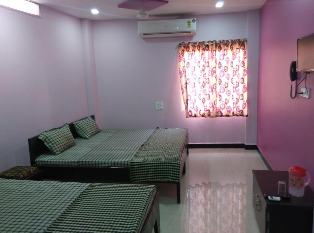 Mansarovar Guest House Ujjain Exterior photo