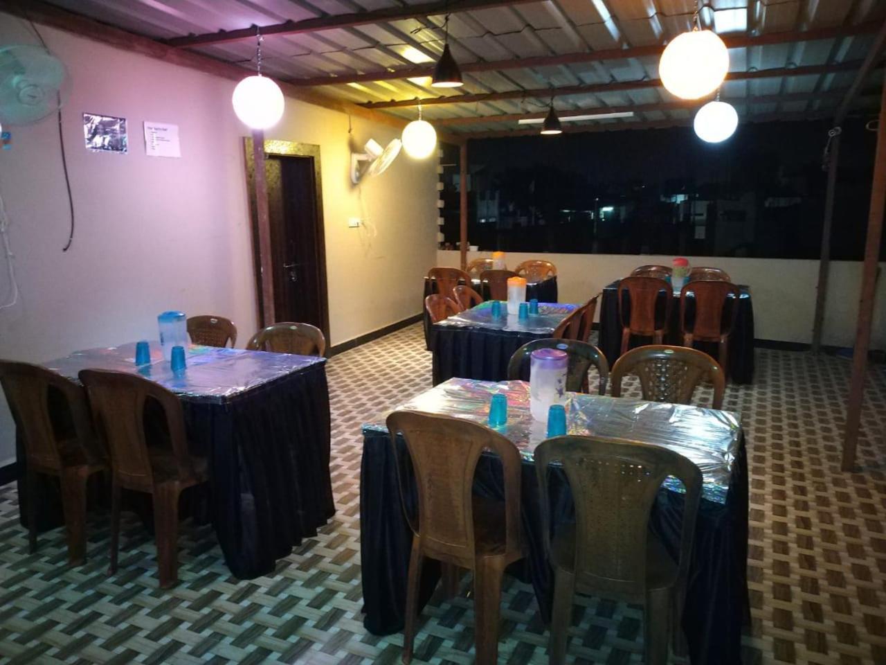 Mansarovar Guest House Ujjain Exterior photo